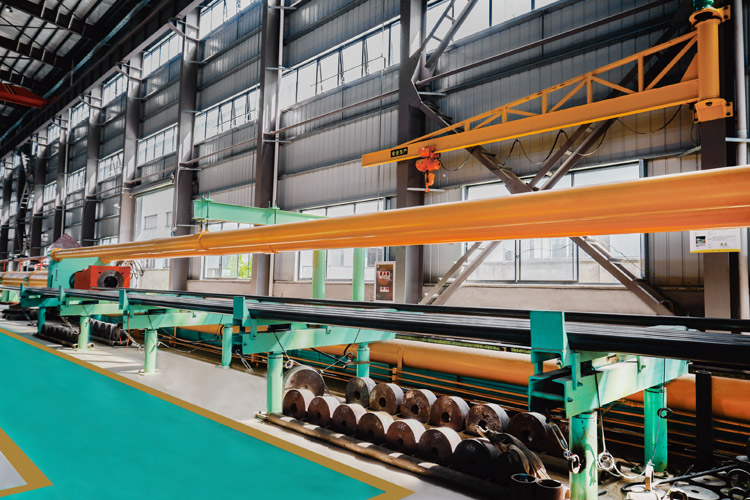 What are the common problems and solutions for hydraulic cylinder piston rods